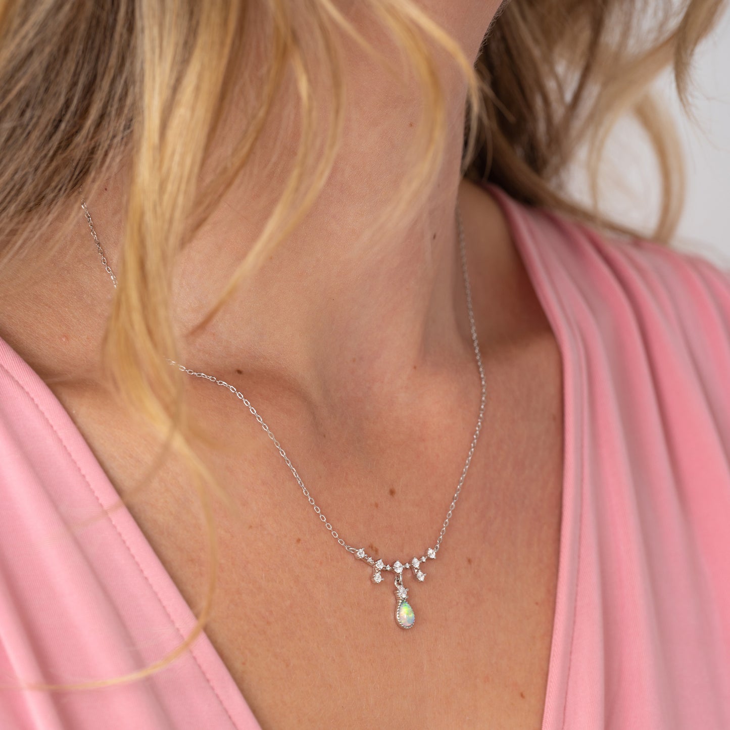 DAPHNE Silver Opal Necklace